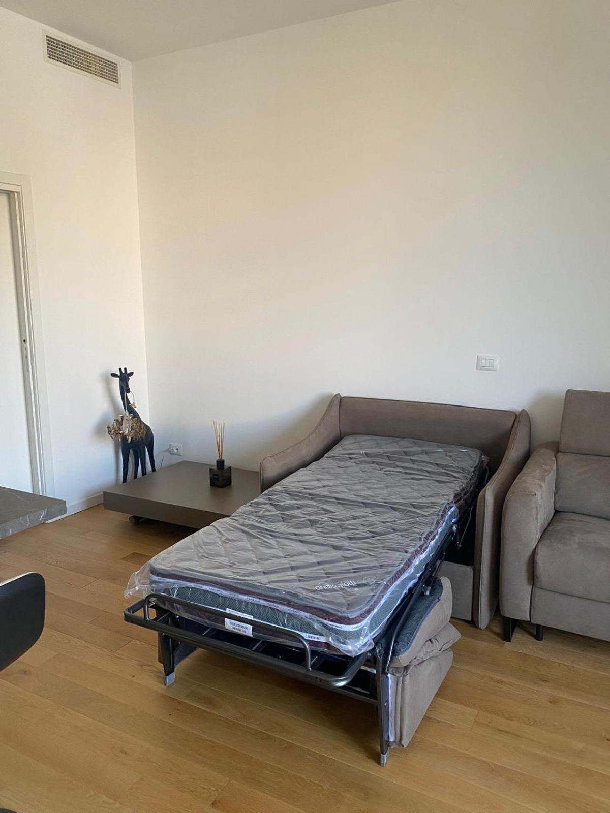 מילאנו Luxury Design Suite - 20 Minutes From Duomo-Navigli מראה חיצוני תמונה